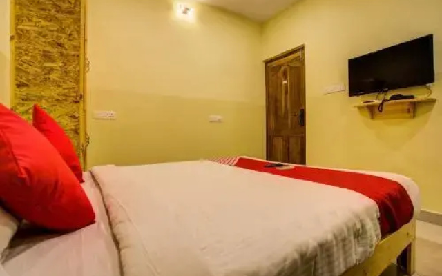Sri Royal Palace By OYO Rooms