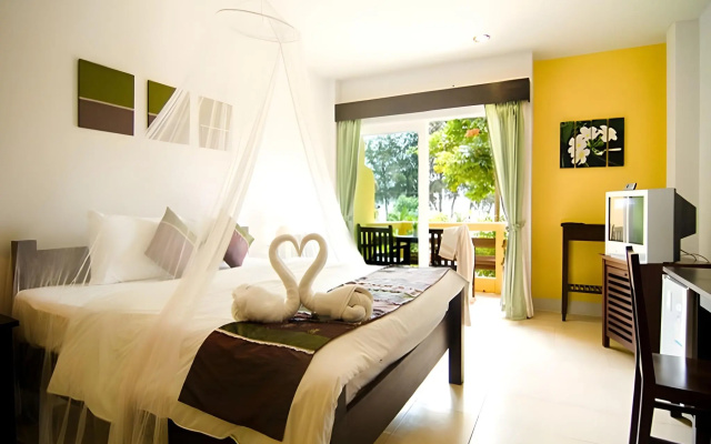 Bacchus Home Resort – Guest Rooms – Pranburi