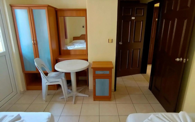 Sailorson Apart Hotel