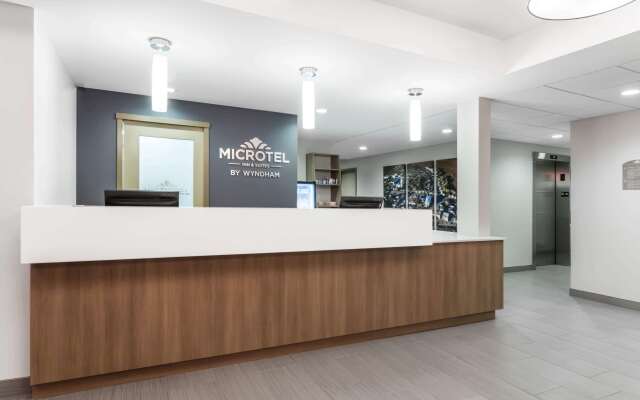 Microtel by Wyndham Casselman