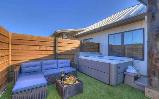 Hill Country Wine Hideaway