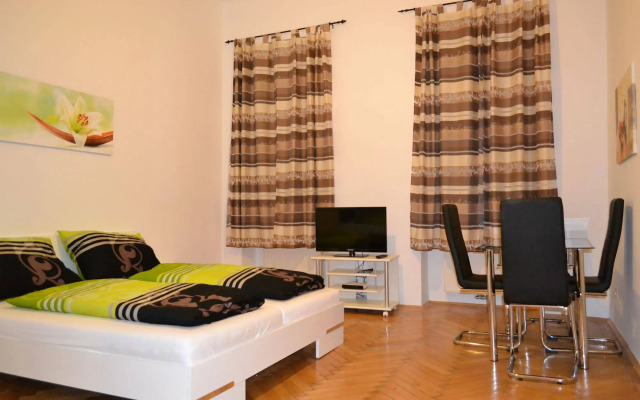 Goldfisch Apartment am Donaukanal
