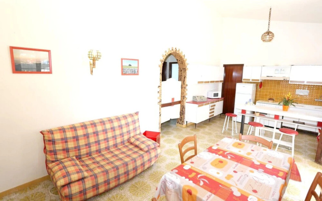 House With in Punta Braccetto With Furnished Terrace 500