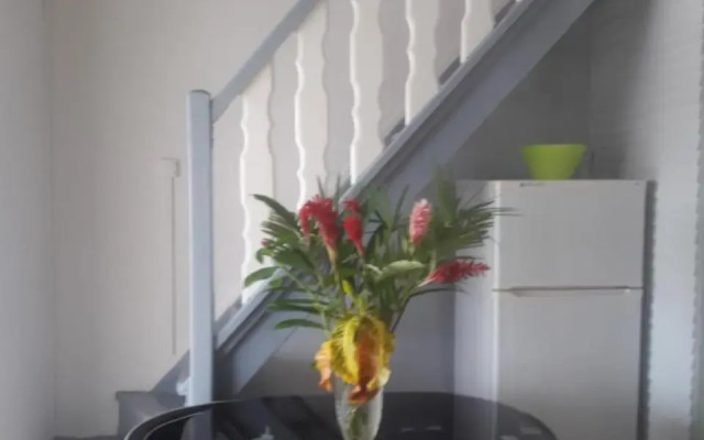 9 Lyly Location F3 Mezzanine