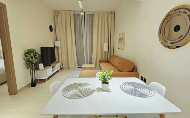 OYO HOME 1405 Spacious 1bed In Jvc Be