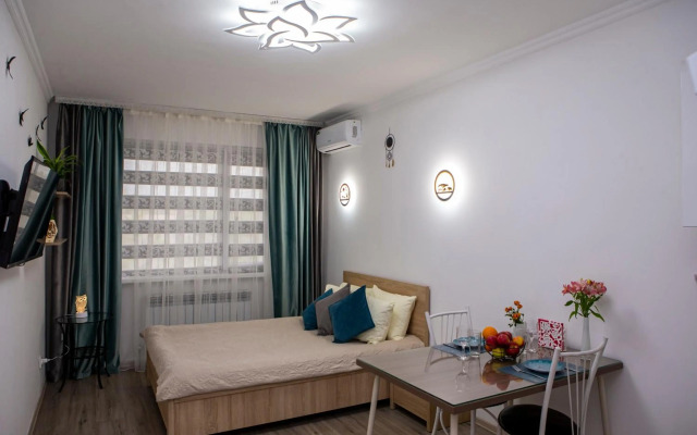 Уютная студия с видом на горы