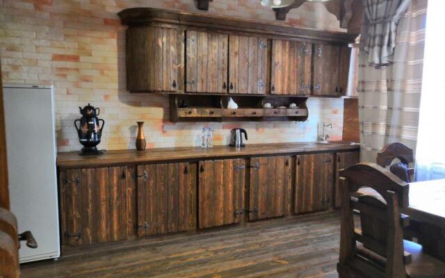 Fishing and Hunting Base Yakor'