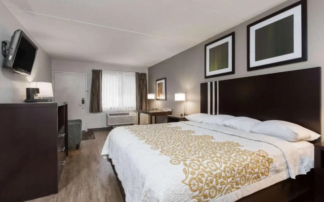 Days Inn Harrisburg North