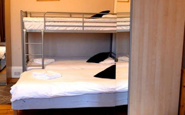 City Centre Group Holiday Apartments - Hostel