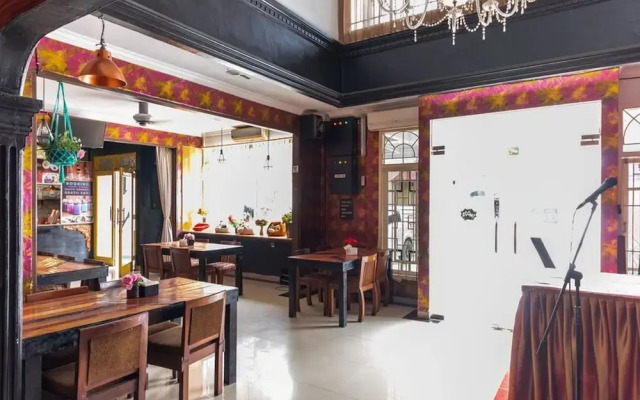 New Residence Mojopahit by RedDoorz