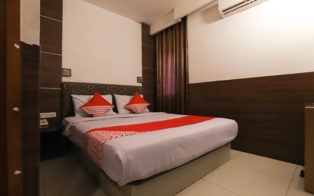 Penthouse Hotel By OYO Rooms
