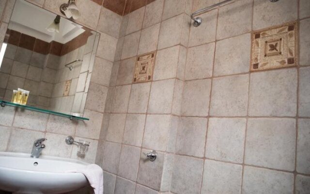 Nirrides Apts Sutdios