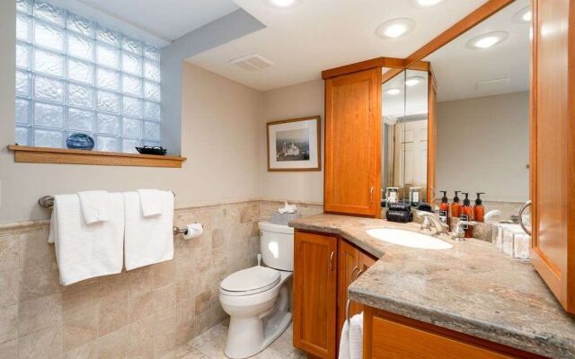 Beard Avenue Bungalow!