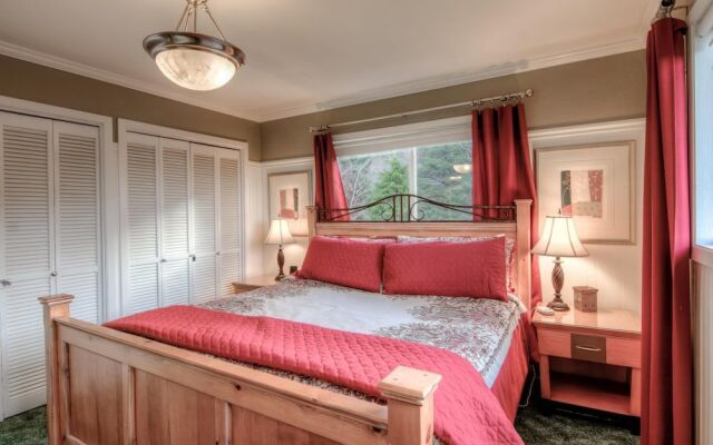 The Rockaway House Retreat