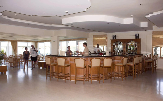Astir Beach Hotel