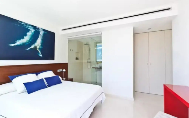 Appealing Villa With Private Terrace