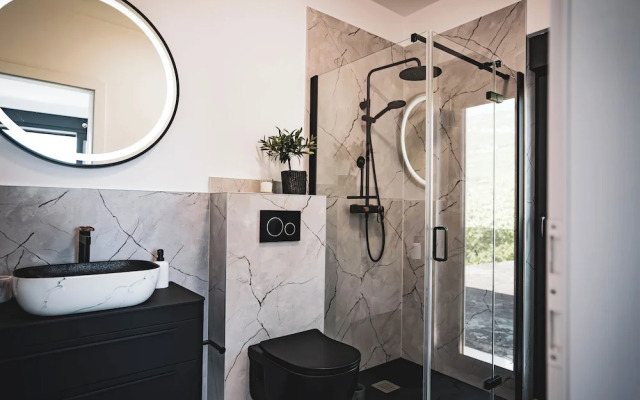 Villa Just be Happy by Trawelltopia