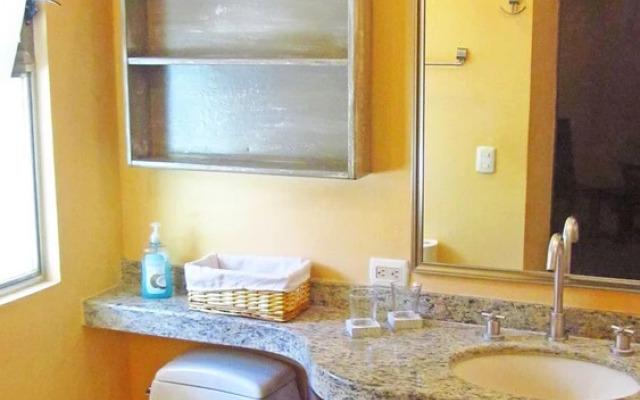 Royal Oasis Studio by PRP