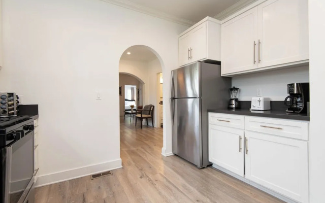 Amazing House Near DTLA