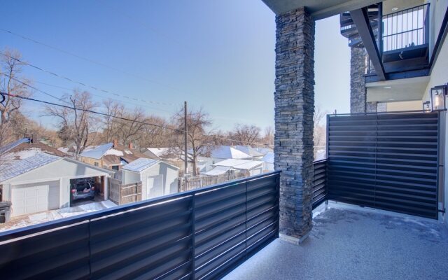 Modern Rooftop Patio New-build Townhome in COS