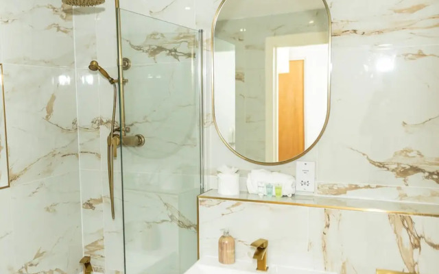 2ndhomestays-digbeth-birmingham - Central Location