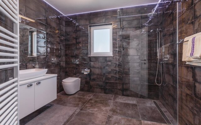 Stunning Home in Labin With Wifi and 3 Bedrooms