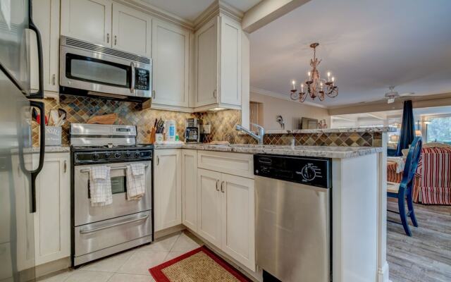 Woodbine Villas 51 by Vtrips