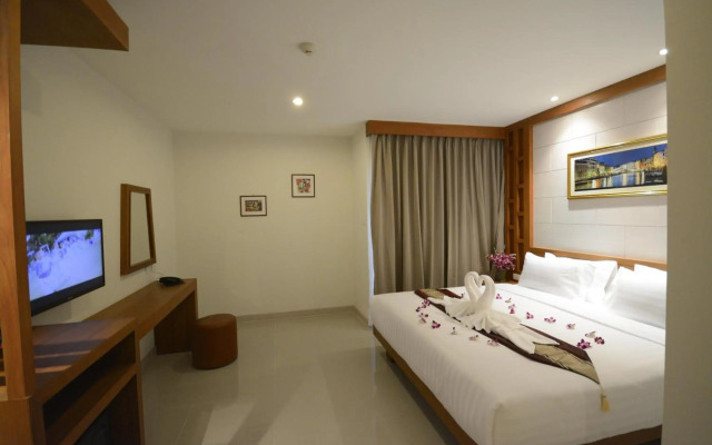 The Patong Center Hotel
