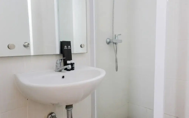 Homey and Luxurious 2BR 19 Avenue Apartment