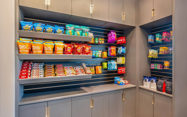 Quality Inn & Suites Levis