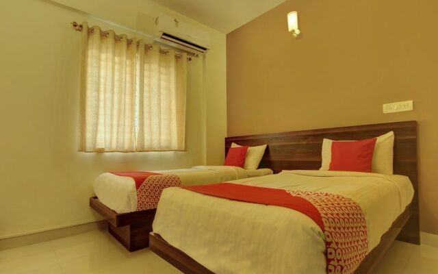 OYO 9946 CKB Apartment