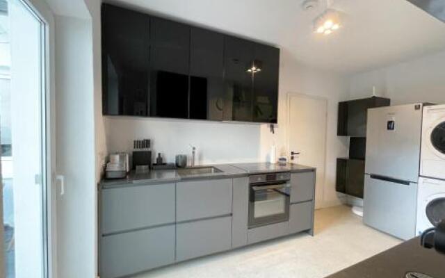 F10 APARTMENT Ulm