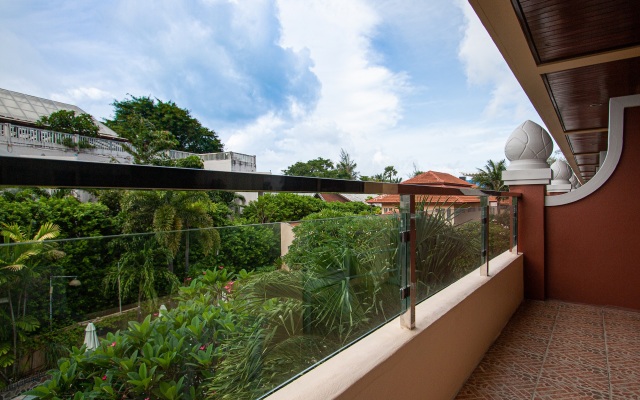 Karon Sea Sands Resort