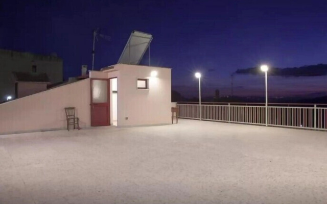 Hollywood Bed & Breakfast