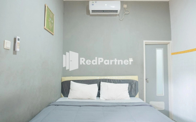 OYO 2669 Crown Residence