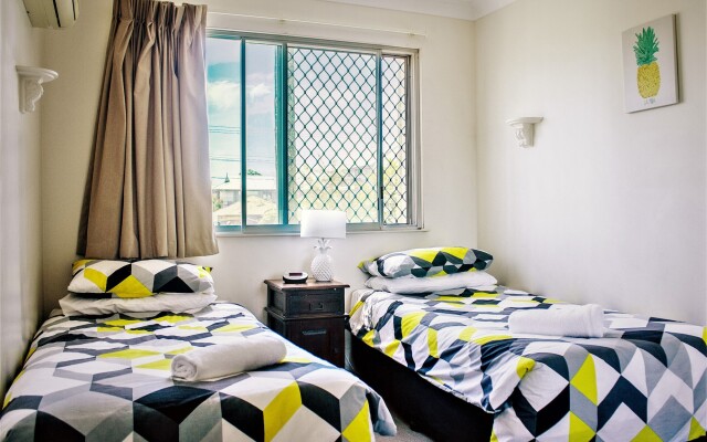 Key Largo Apartments