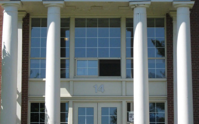 UNB Fredericton Summer Hotel