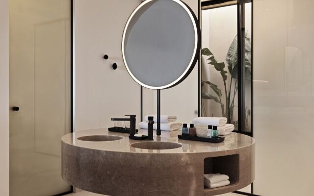 Canaves Epitome - Small Luxury Hotels of the World
