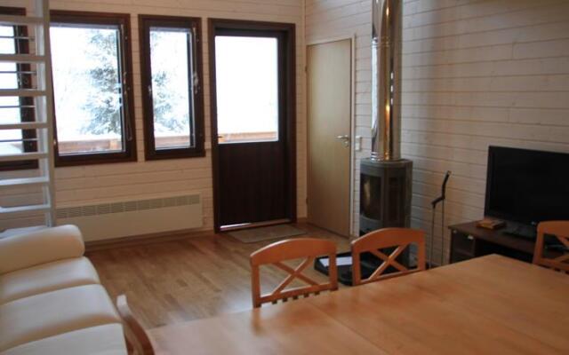 Findomik Cottages