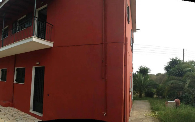 Sunny Dreams Apartments Ipsos