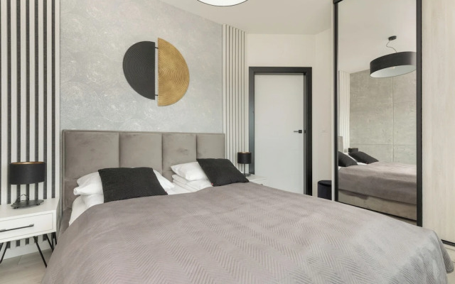 Apartport With Port View by Renters