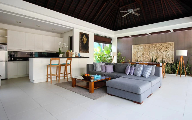 Chandra Bali Villas