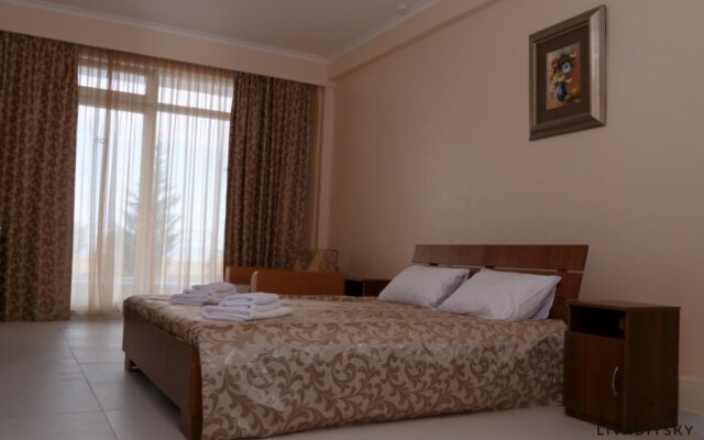 Azor Hotel