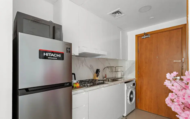 WelHome - Lovely Studio Apartment in Production City
