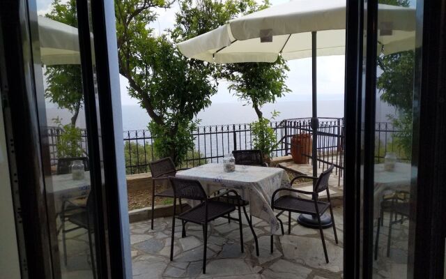 Zennova Sea & Mount Athos View 2