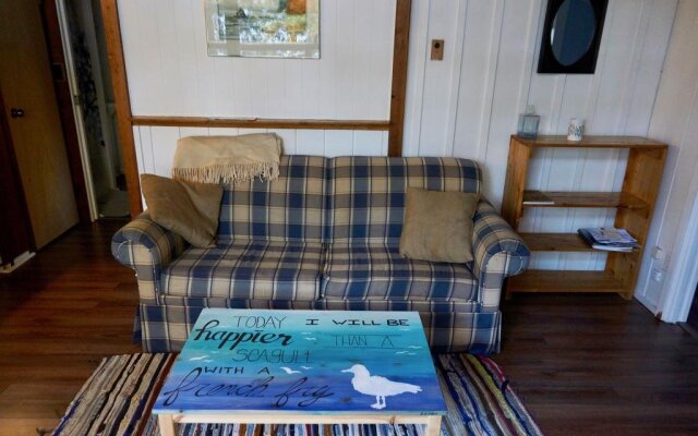 Maple Ridge Cottages