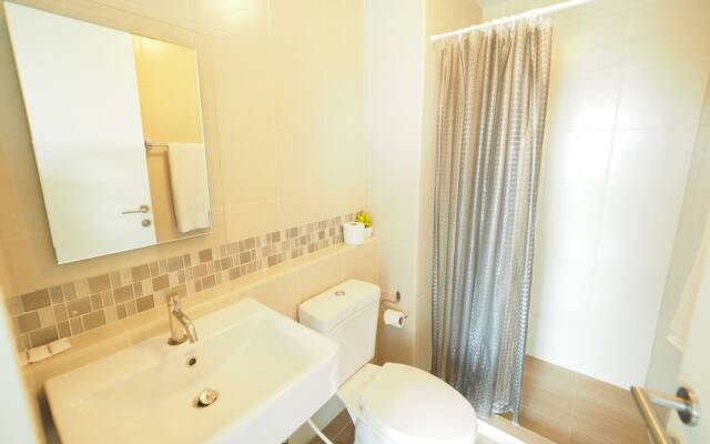 Baan Koon Koey by Monta