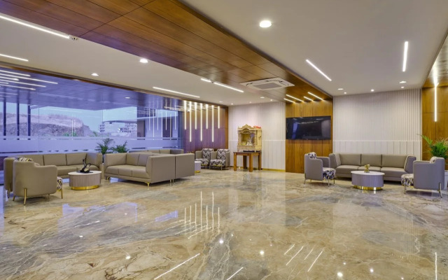 D Square Statue of Unity Kevadia, a member of Radisson Individuals