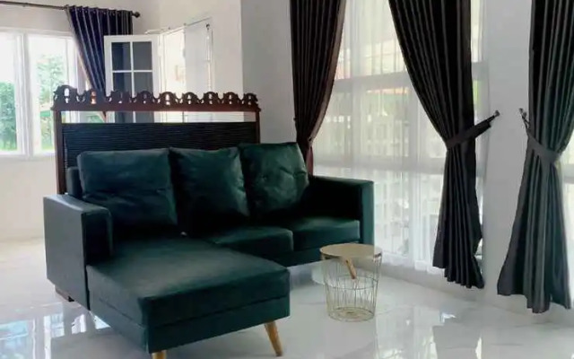 Kusuma Syariah Villa