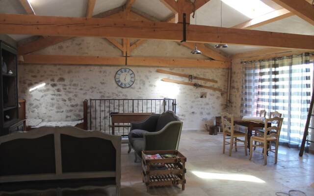 Le Perce Neige Les bruyères de Gaschon